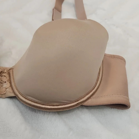 Vanity Fair nude bra size 40C - Picture 4 of 10